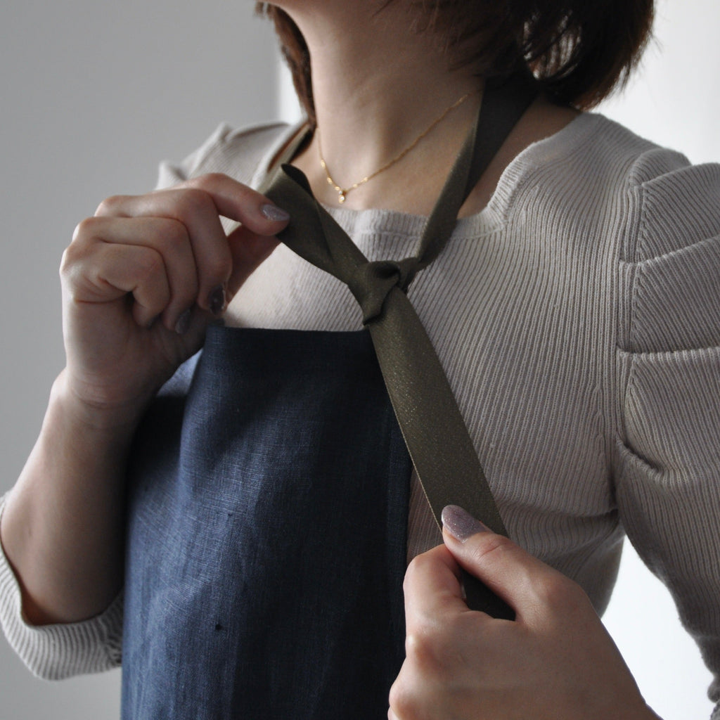 エプロンの 料理以外の使い方