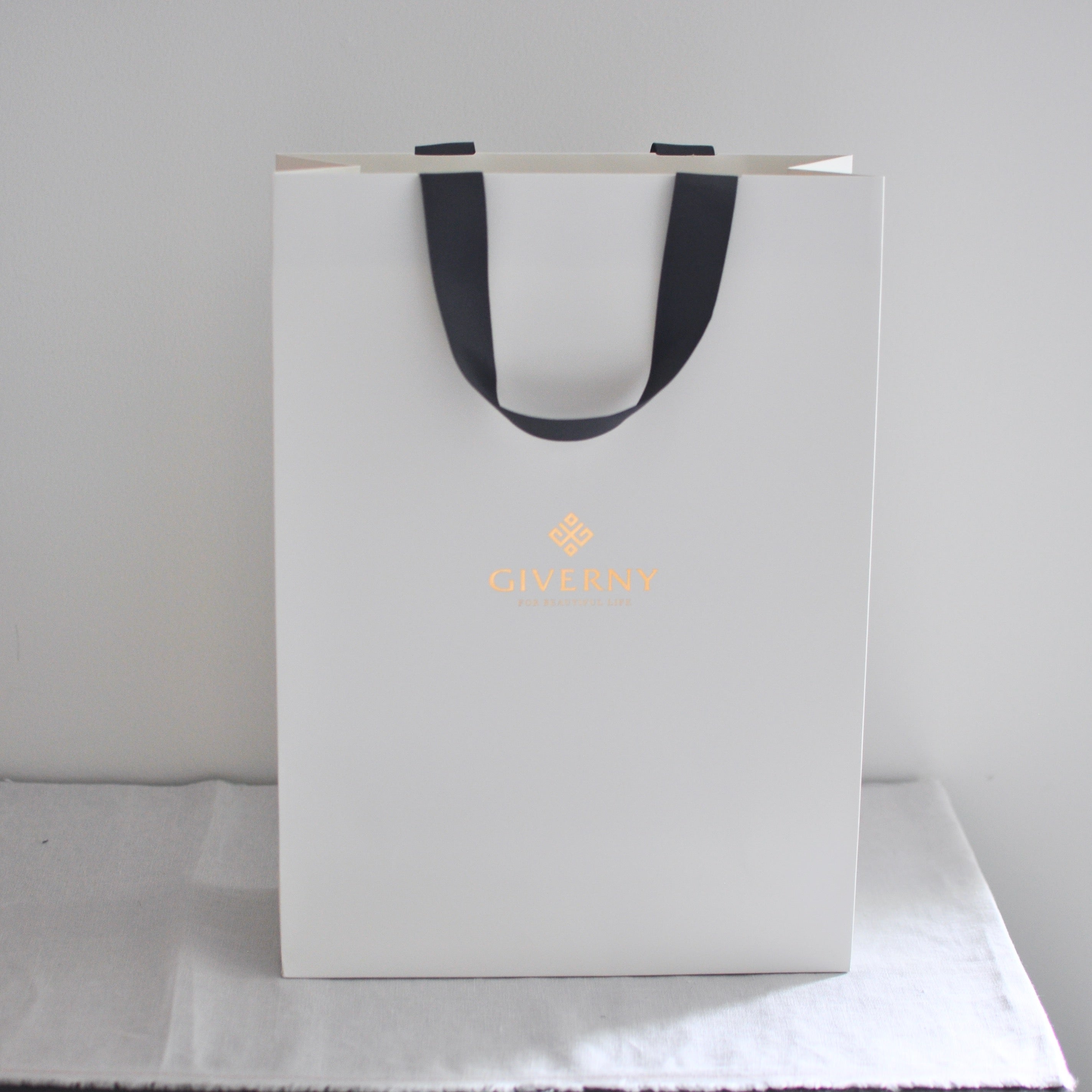 ショッパー – GIVERNY